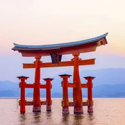 徹底調查嚴島神社的靈驗功效！對求子與結緣有著驚人的效果？同時介紹周邊觀光景點與美食