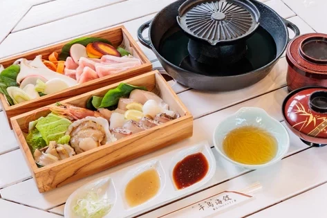 【沼津魚市場海鮮＆麥豬肉燒涮涮鍋遊船】